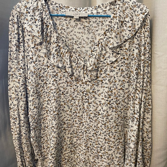 Women’s Loft floral blouse - Picture 1 of 6
